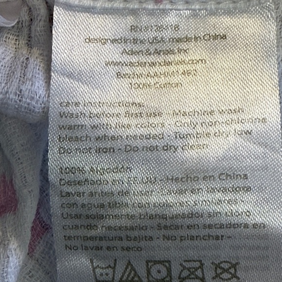 aden + anais - Pink and Gray Star change table sheet - Picture 4 of 6